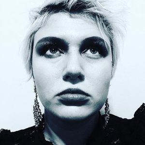 Meet your Posher, Annie